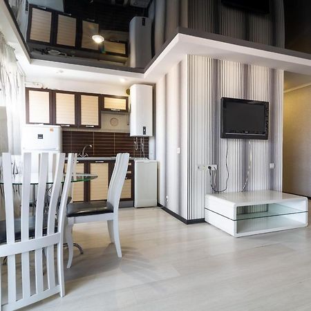 New Apartment Lux In Most City Area Dnipro Extérieur photo